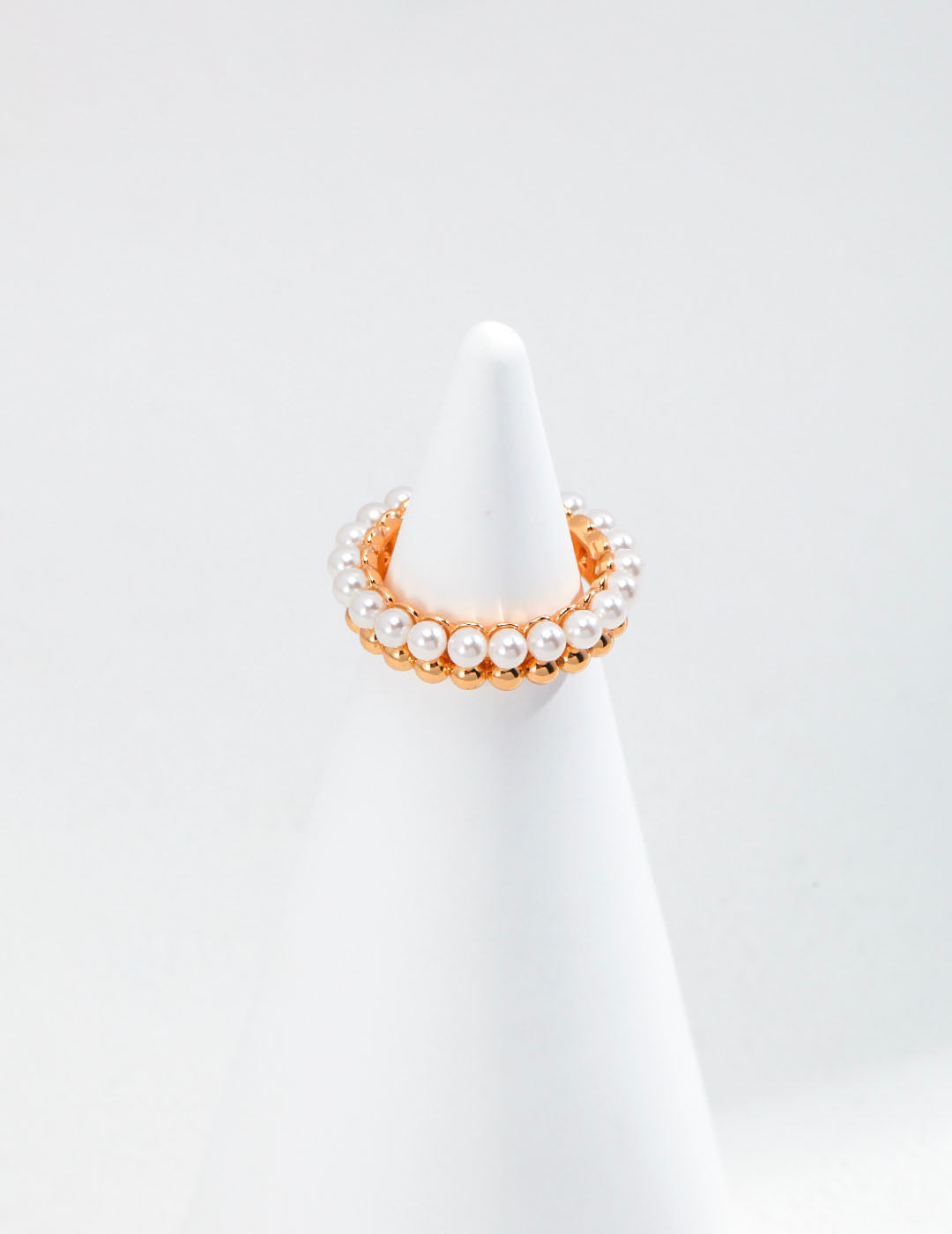 Ethereal Pearl Loop Ring