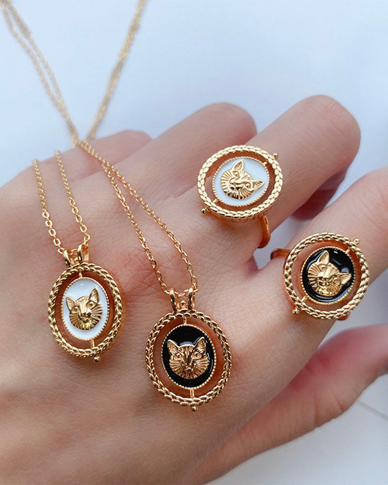 Double-sided Rotating Cat Pendant Necklace