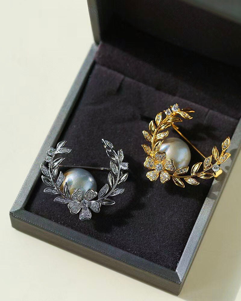 Elysian Pearl Wreath Brooch