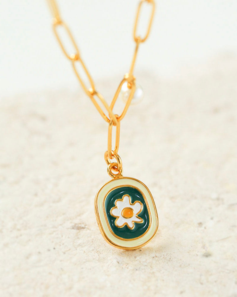 Enamel Glaze Daisy Necklace