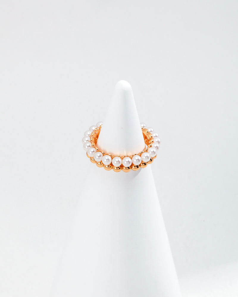 Ethereal Pearl Loop Ring