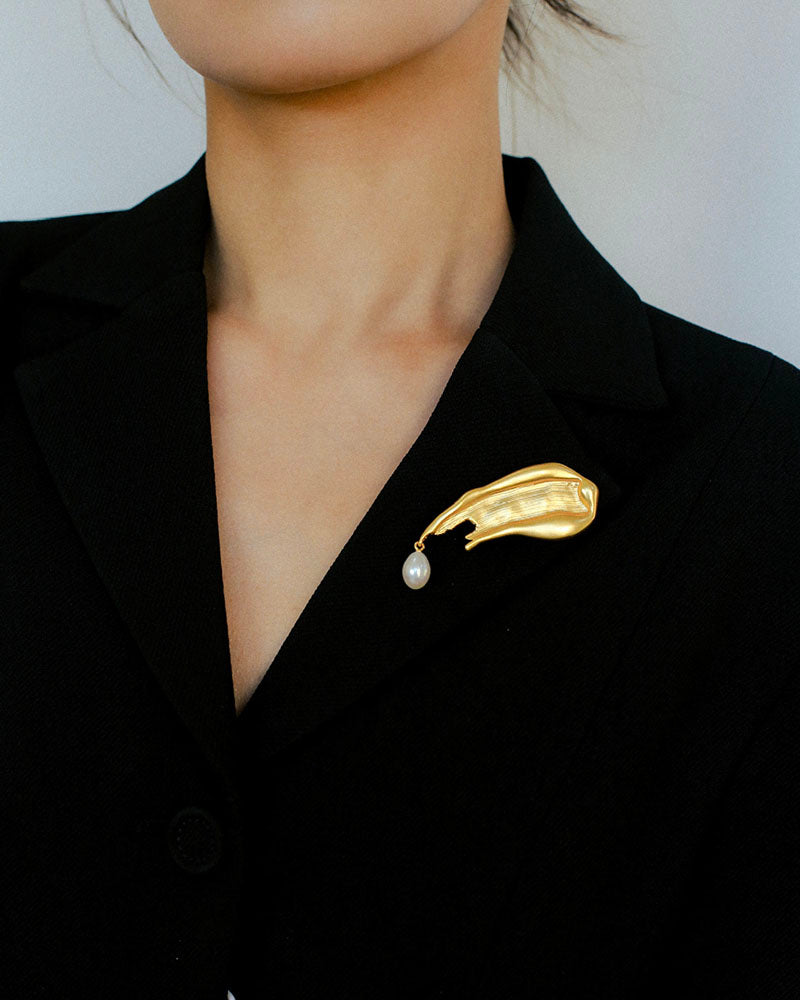 Ethereal Wave Brooch