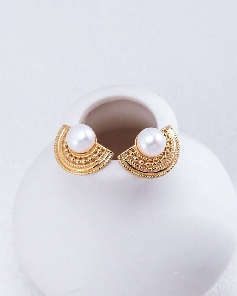 Fan-Shaped Pearl Stud Earrings