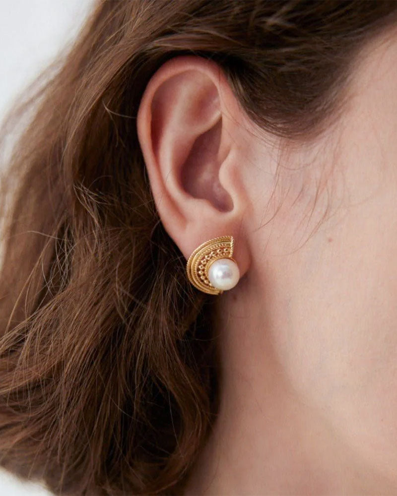 Fan-Shaped Pearl Stud Earrings