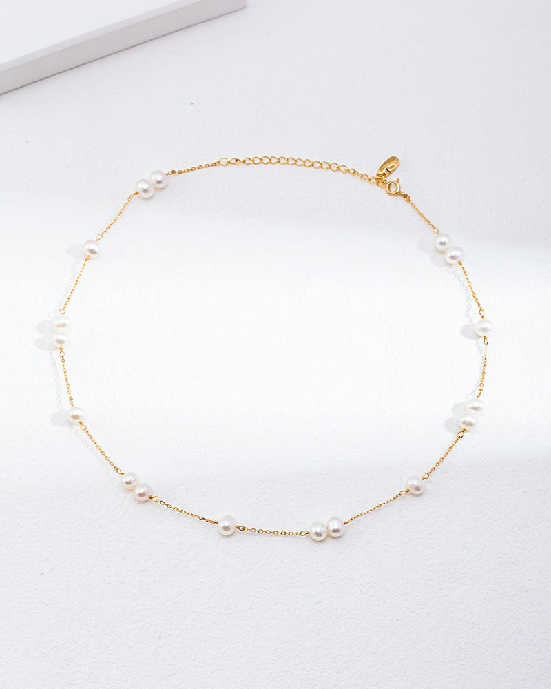 Floating Pearl Charm Choker