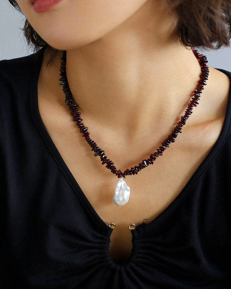 Gemstone Pearl Pendant Necklace