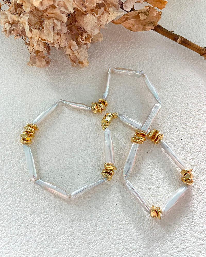 Golden Tide Baroque Necklace