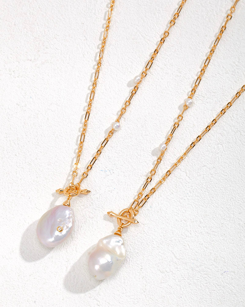 Baroque Pearl Pendant Necklace