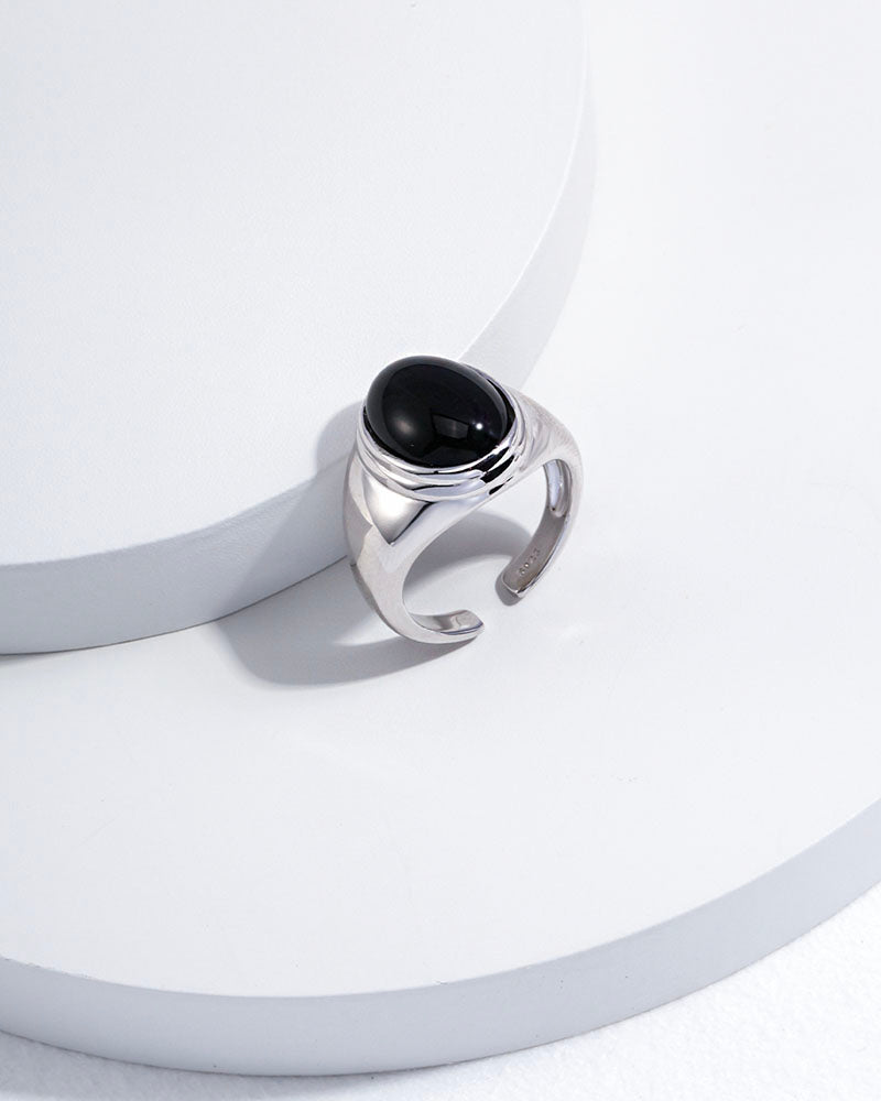 Oval Onyx Ring