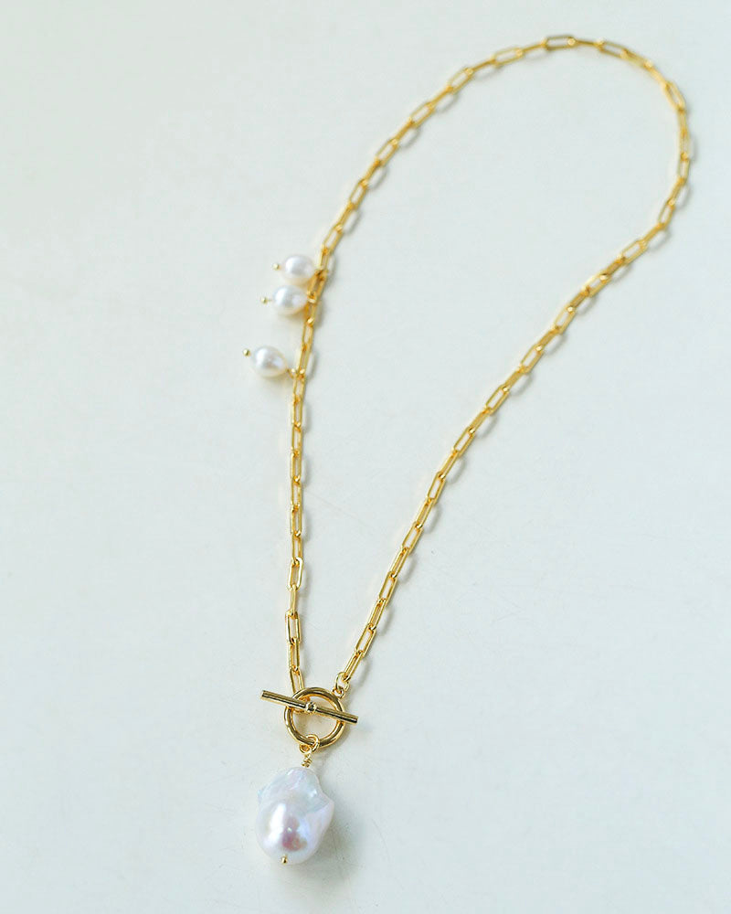 Pearl Pendant Grace Chain Necklace